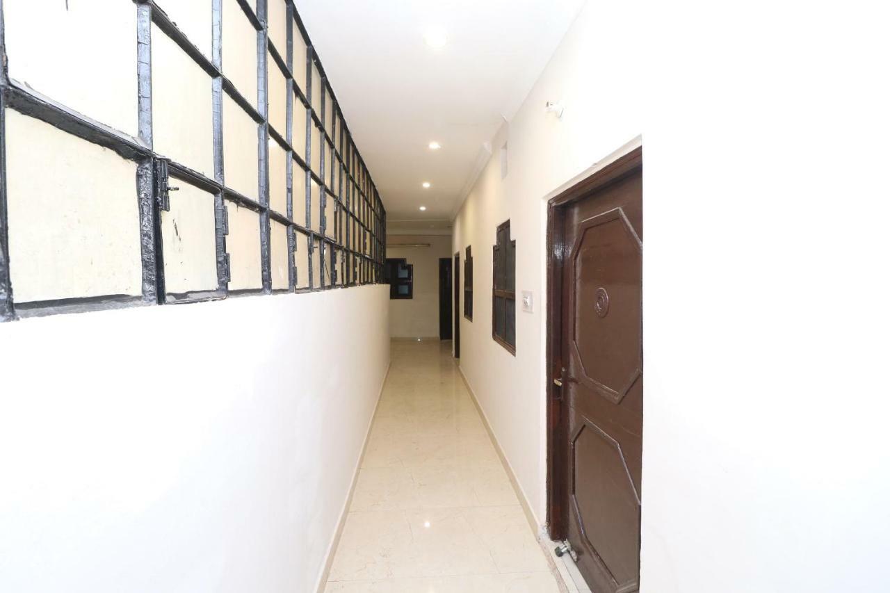Oyo 37721 Hotel Kings Pathānkot Dış mekan fotoğraf