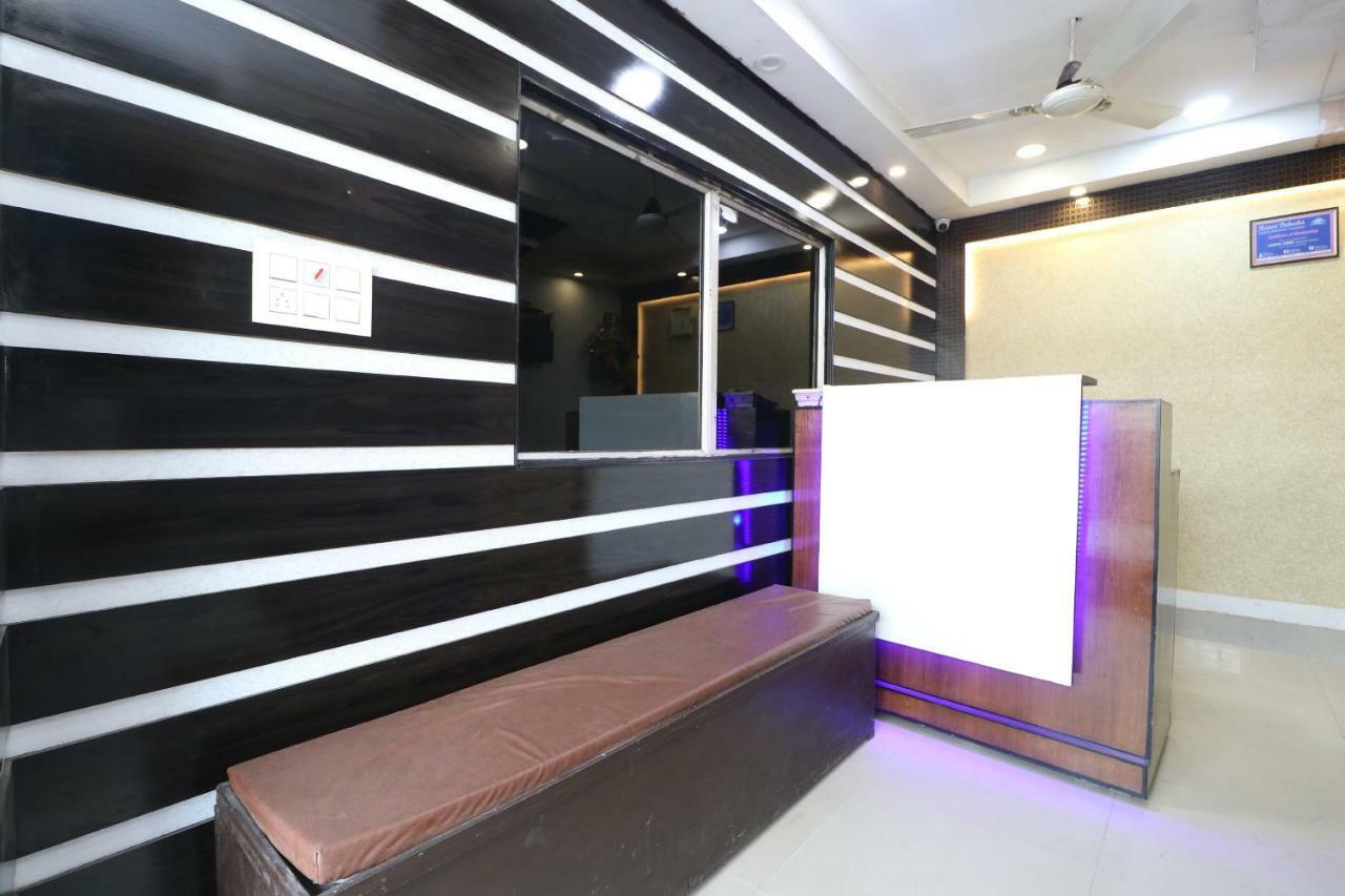 Oyo 37721 Hotel Kings Pathānkot Dış mekan fotoğraf