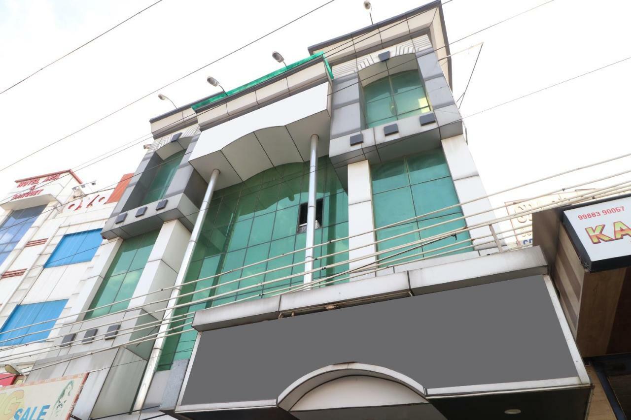 Oyo 37721 Hotel Kings Pathānkot Dış mekan fotoğraf